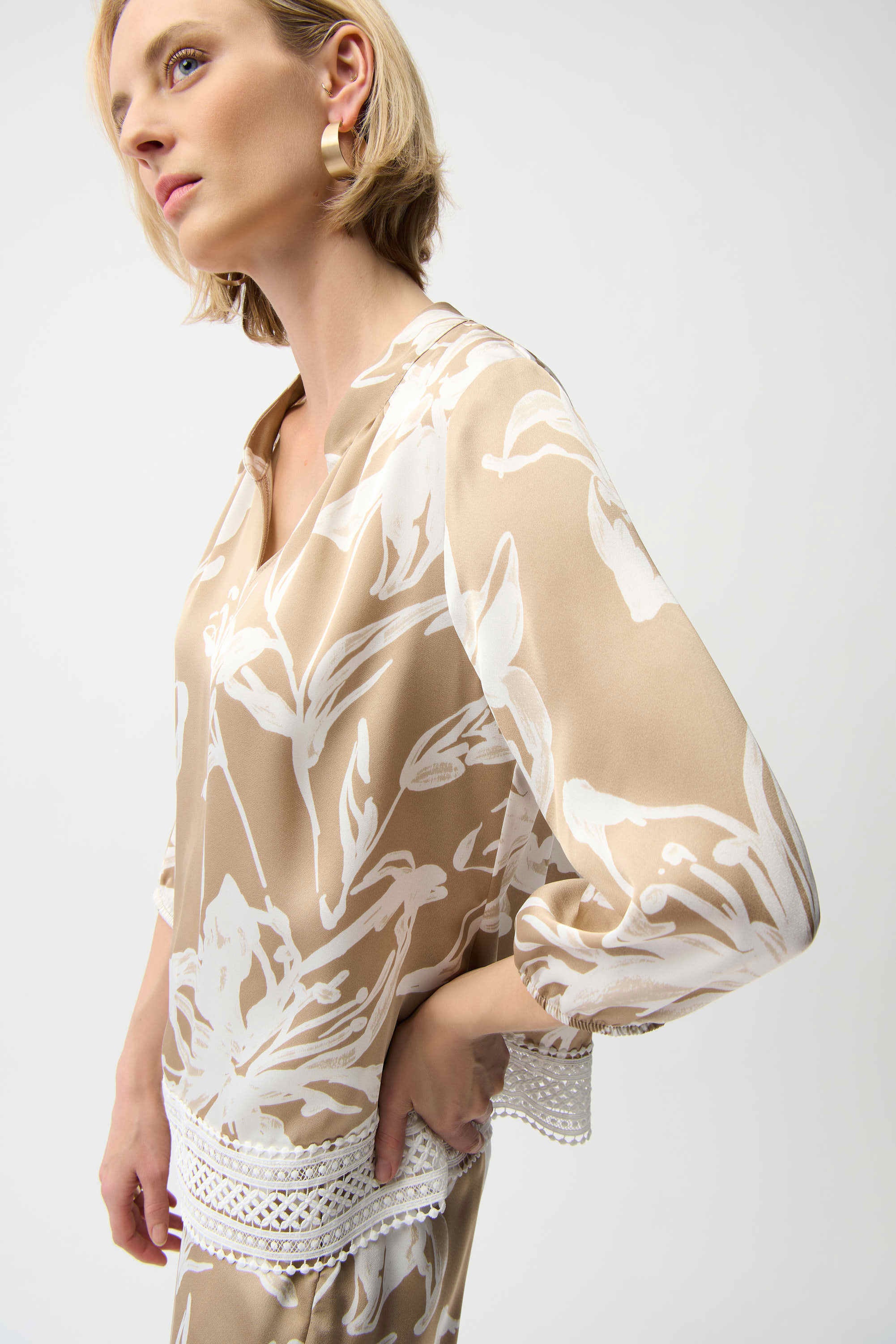 JOSEPH RIBKOFF TOP STYLE 261031 COLOUR BEIGE/VANILLA