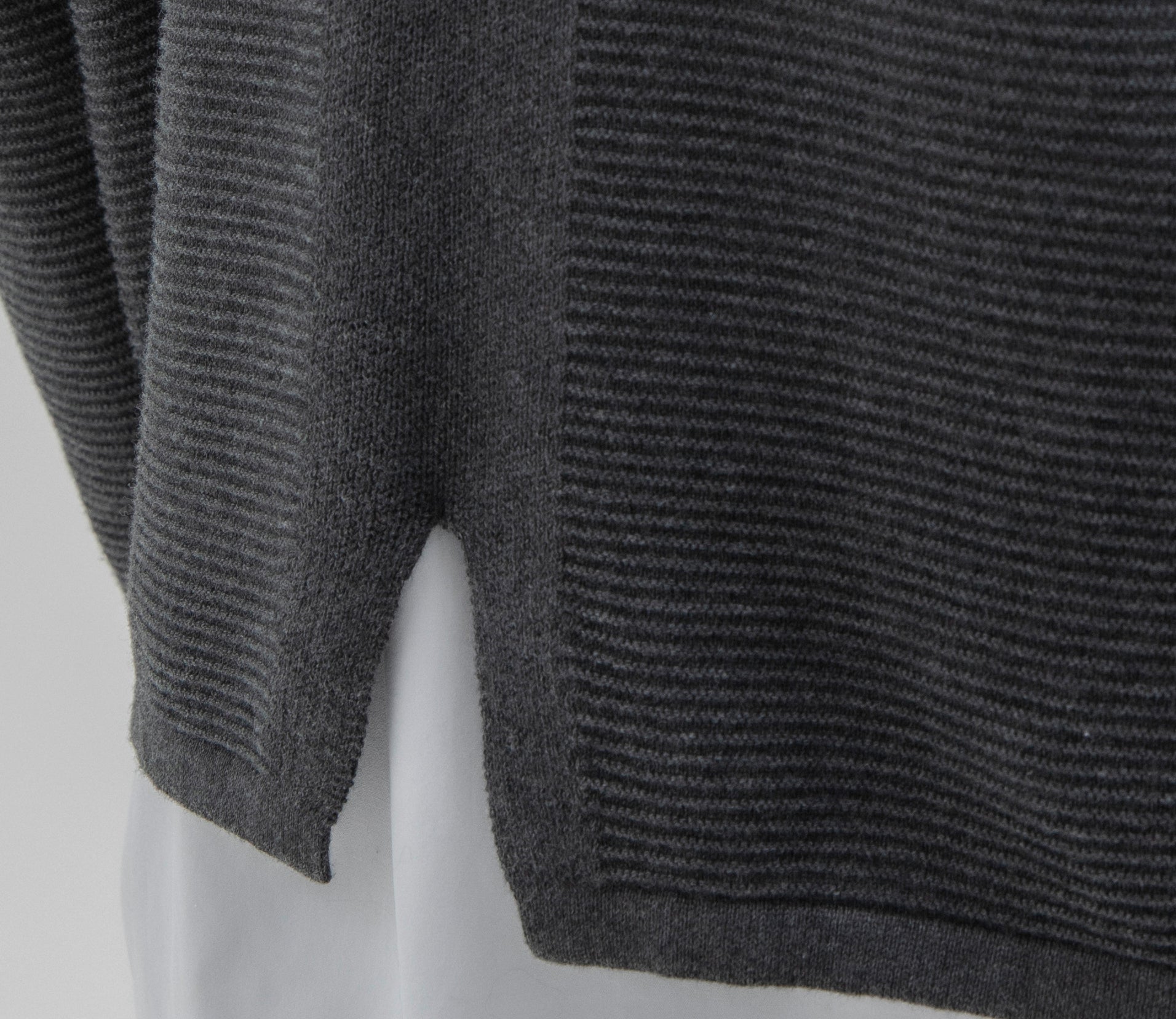 MARBLE SWEATER STYLE 7553 COLOUR 105 COLOUR GREY