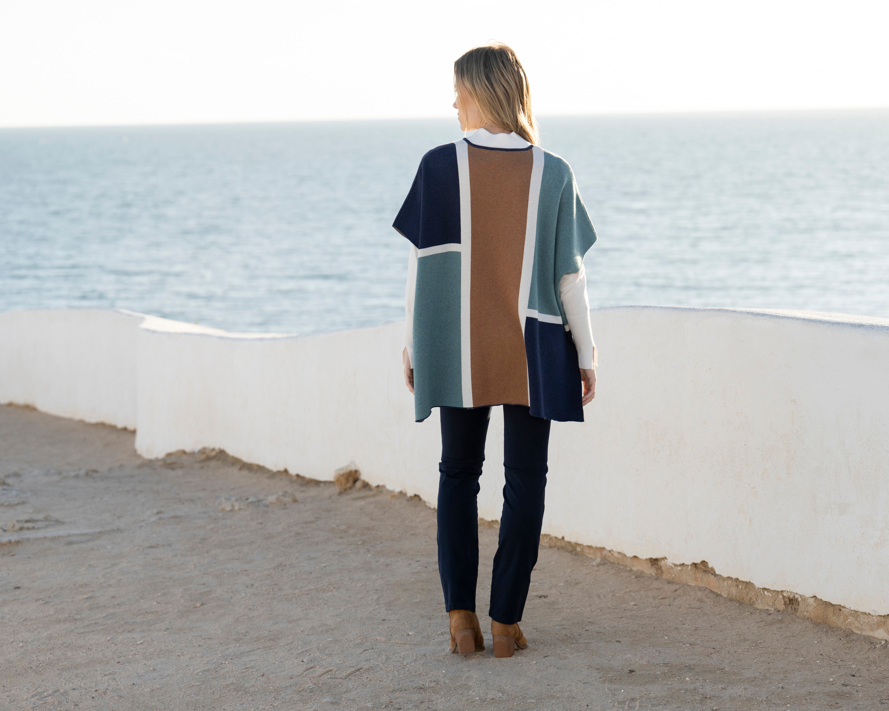 MARBLE CAPE STYLE 8112 COLOUR SEAFOAM/TOBACCO/NAVY