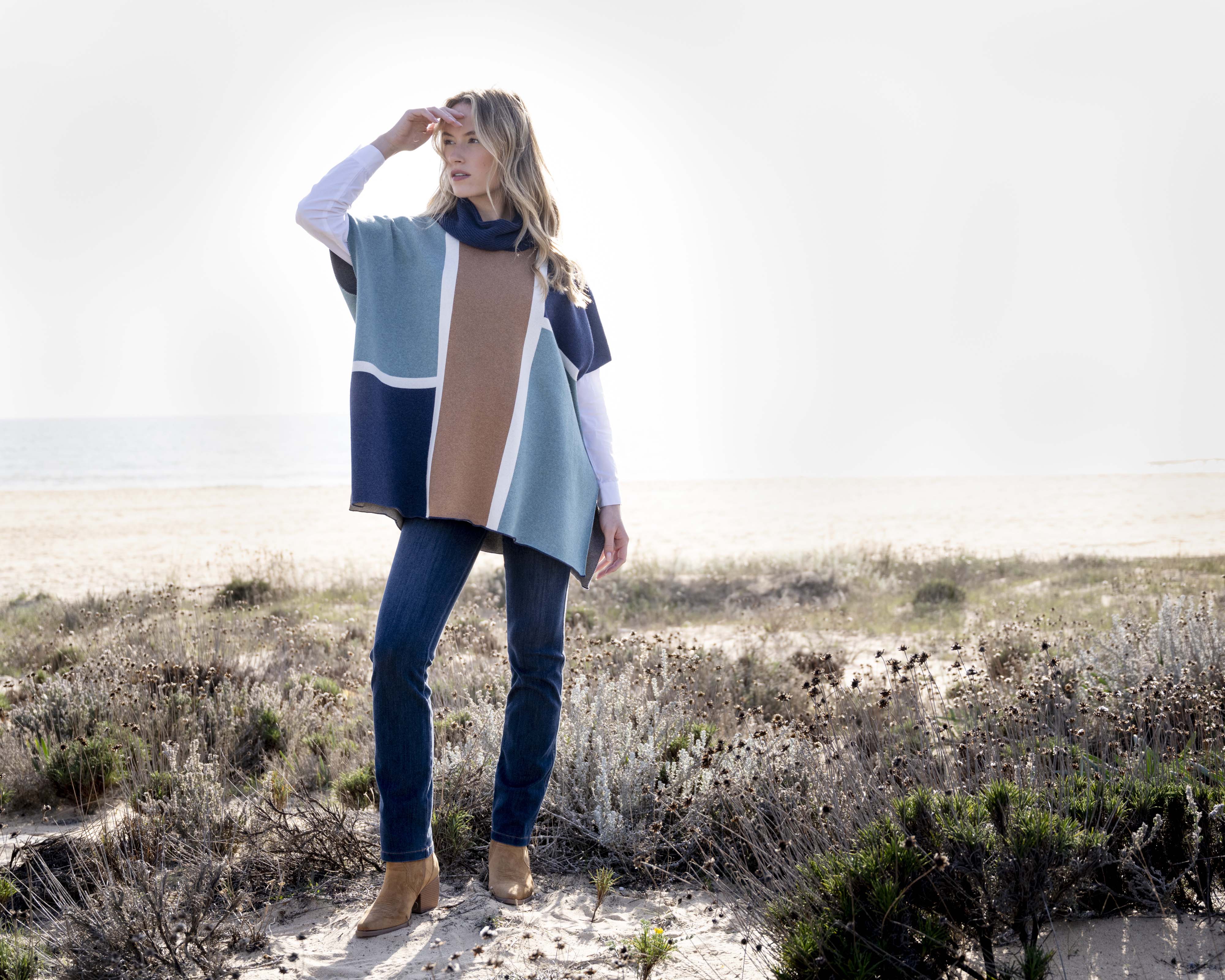 MARBLE CAPE STYLE 8112 COLOUR SEAFOAM/TOBACCO/NAVY