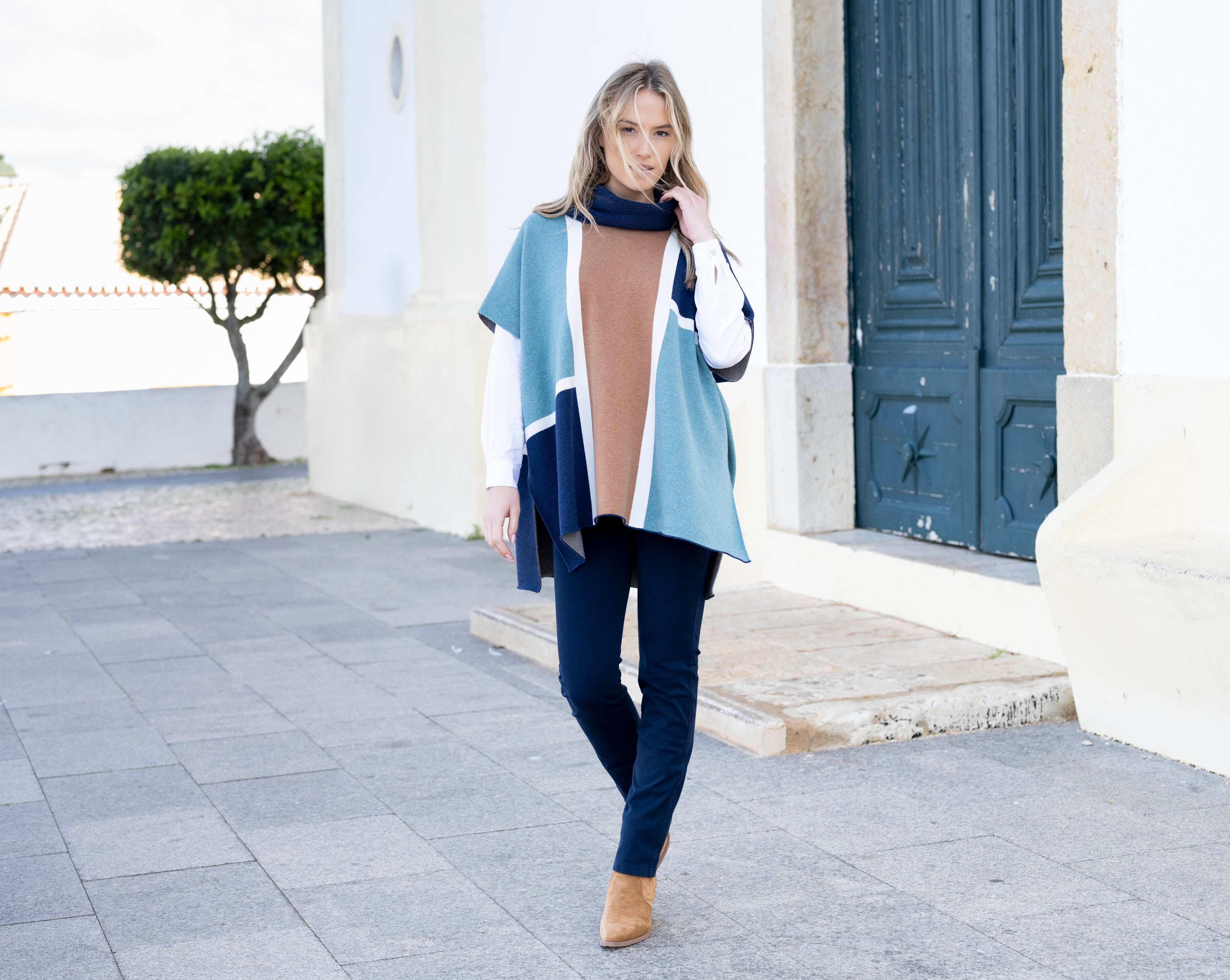 MARBLE CAPE STYLE 8112 COLOUR SEAFOAM/TOBACCO/NAVY