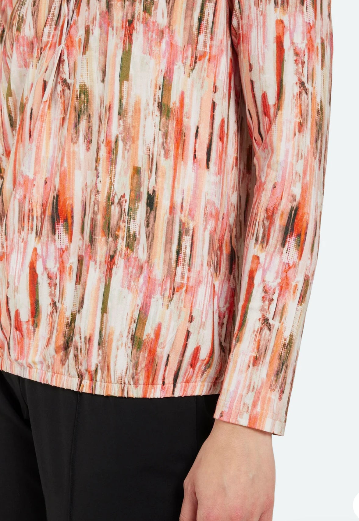 BRANDTEX BLOUSE STYLE 218469 COLOUR COVERT GREEN/MULTI