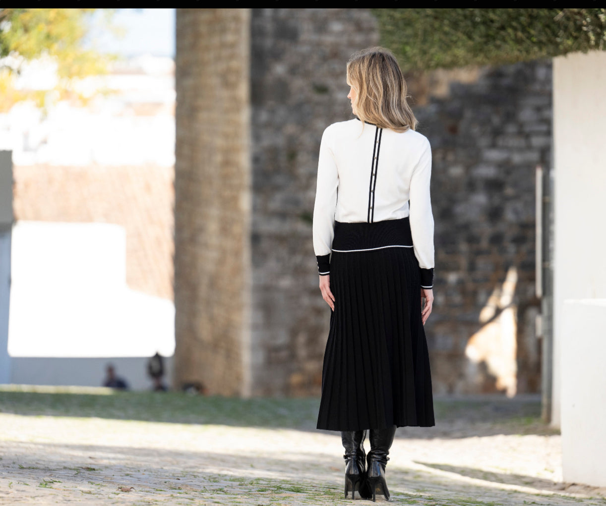MARBLE SWEATER STYLE 8000 COLOUR IVORY/BLACK