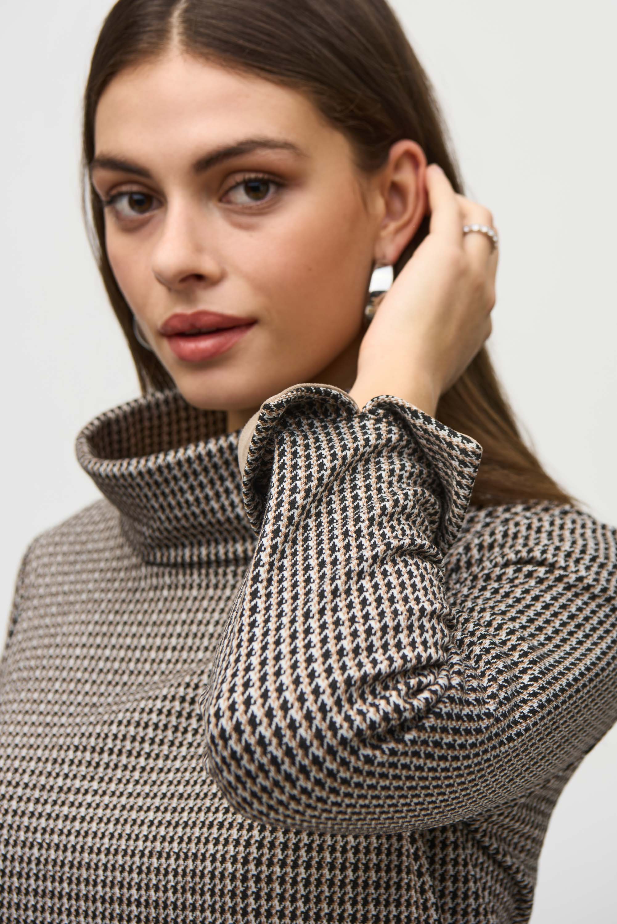 JOSEPH RIBKOFF HOUNDSTOOTH SWEATER TOP STYLE 244074 COLOUR BLACK/MULTI