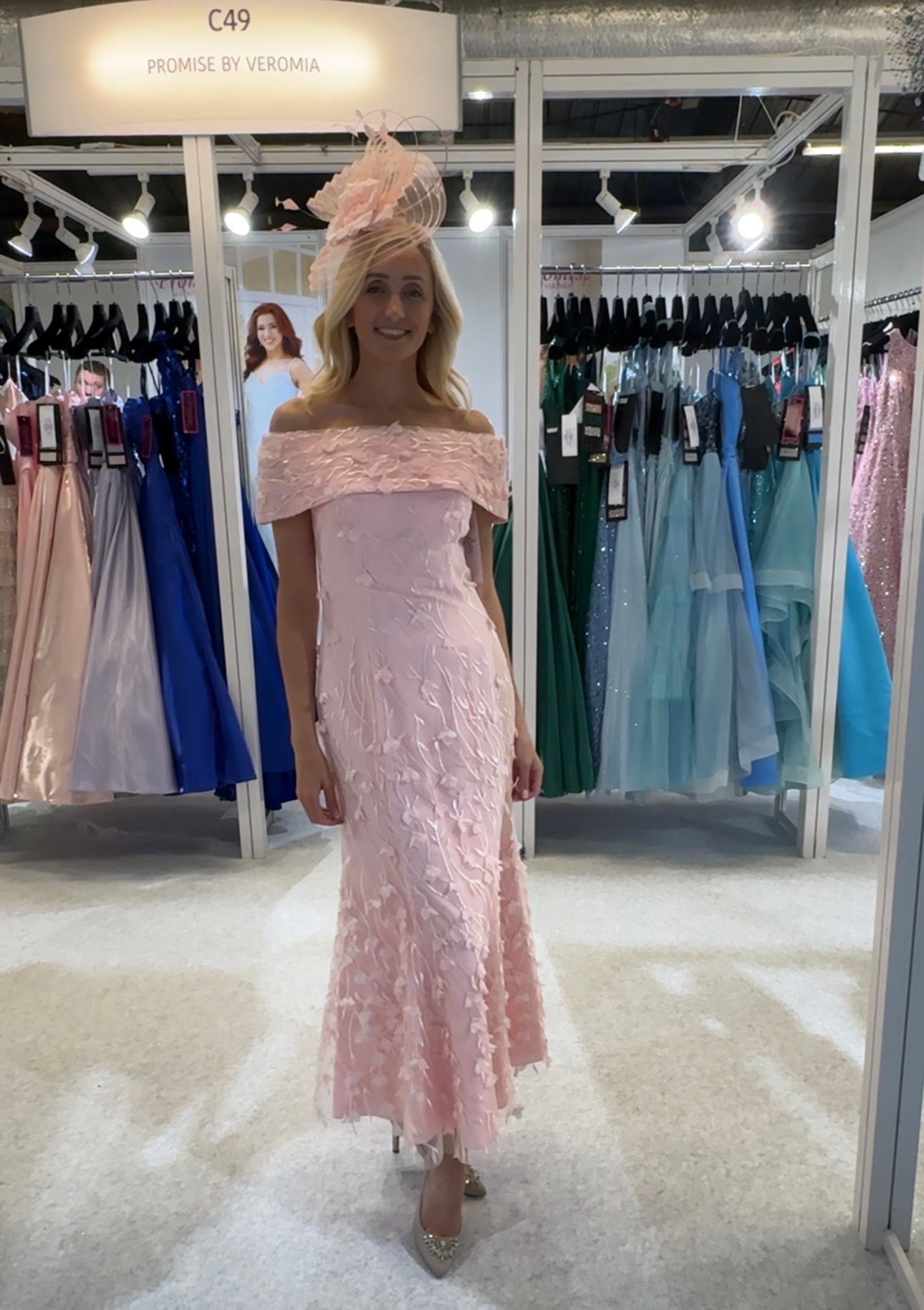 IRRESISTIBLE DRESS STYLE IR8824 COLOUR PEACH/MELBA