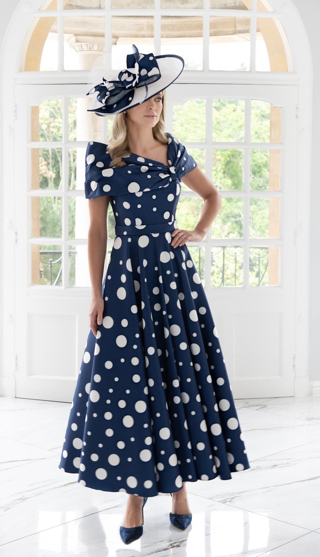 IRRESISTiBLE DRESS STYLE IR8821TJ COLOUR NAVY/IVORY – She Devil Clothing