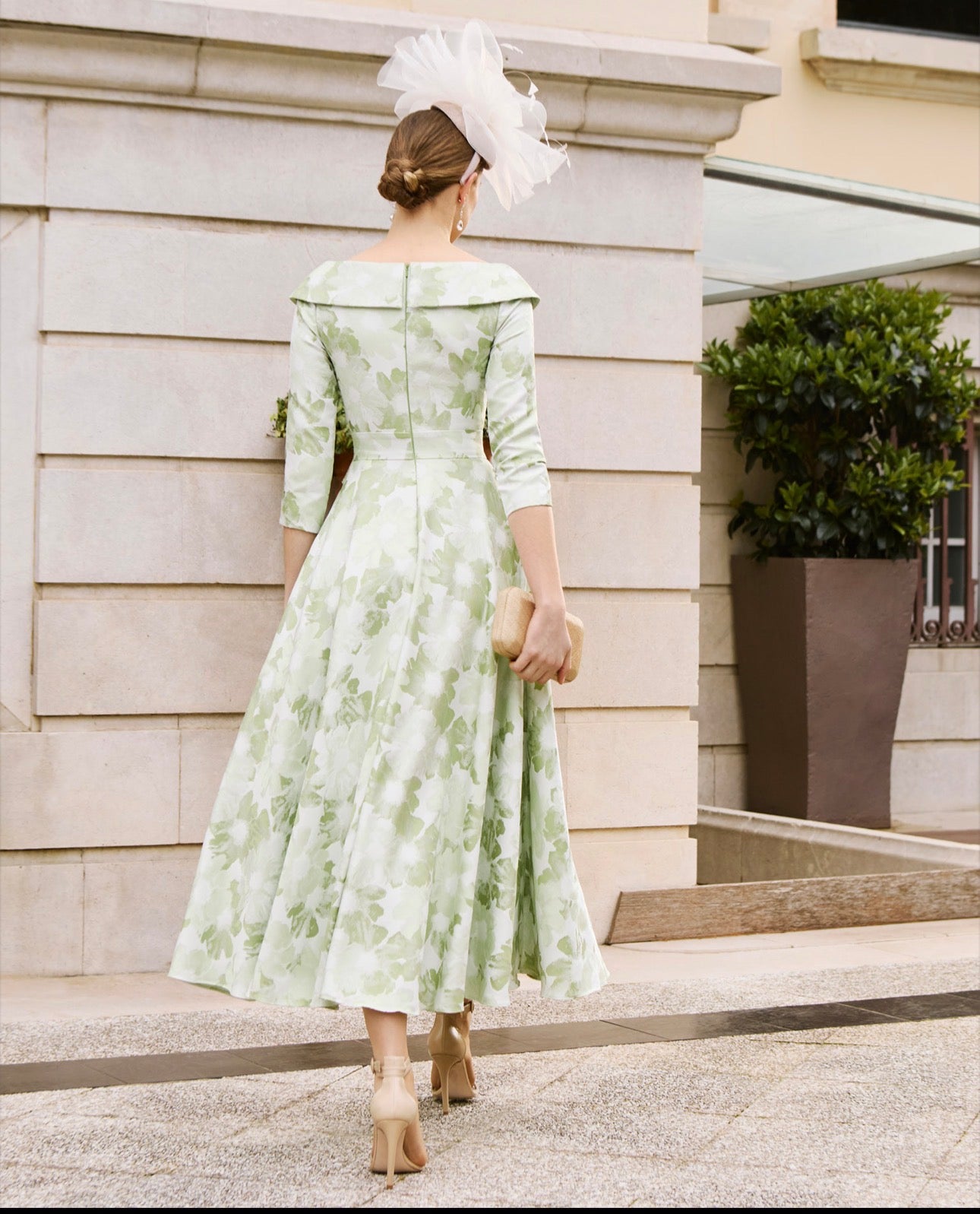 COUTURE CLUB DRESS STYLE 1G95 COLOUR APPLE GREEN/BAMBOO
