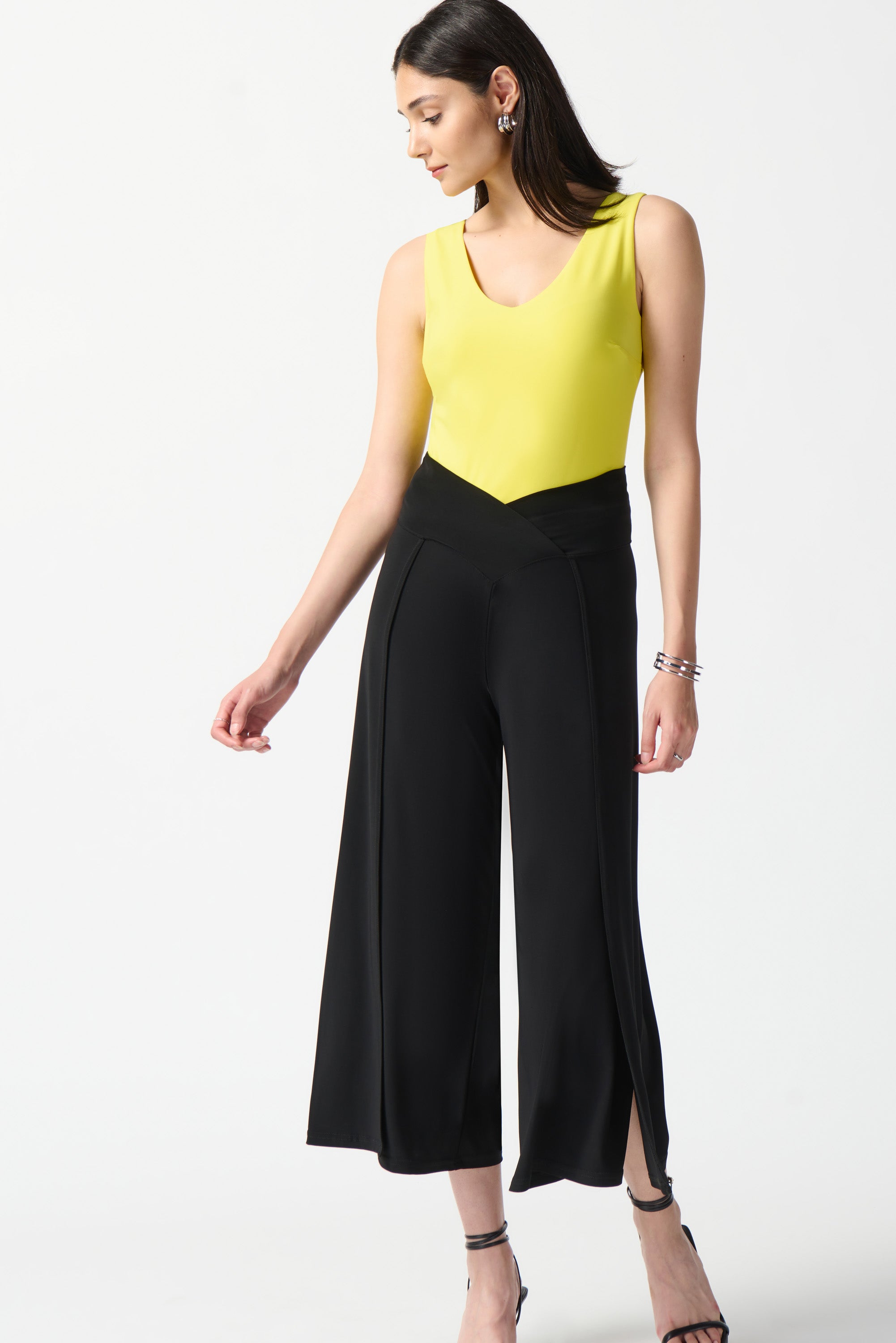 JOSEPH RIBKOFF CULOTTES STYLE 242026 COLOUR BLACK
