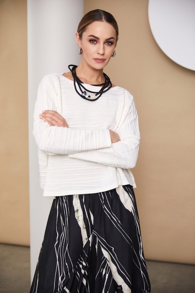 NAYA KNITTED TOP STYLE NAW24205 COLOUR CREAM