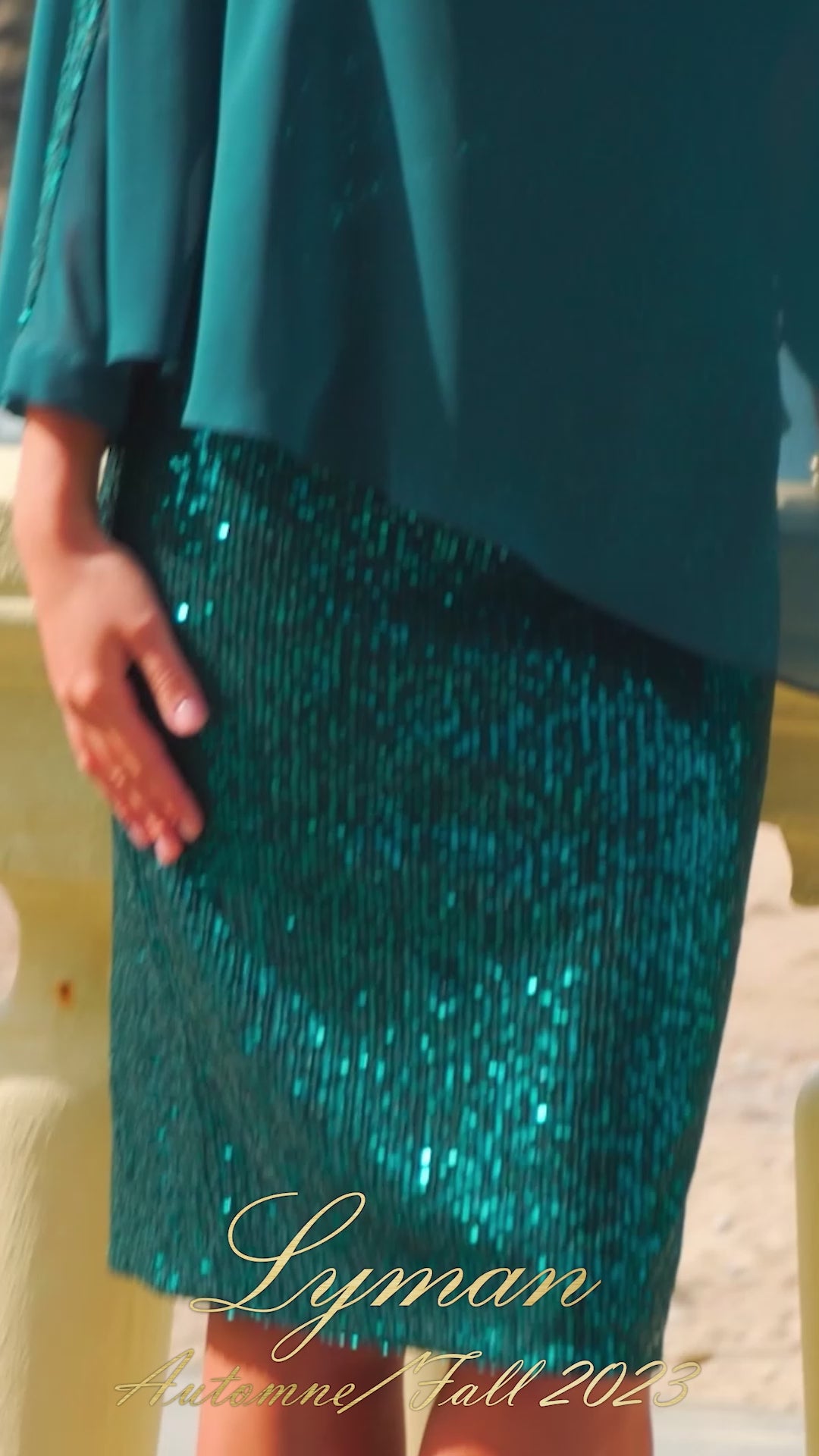 FRANK LYMAN DRESS STYLE 239256 COLOUR EMERALD