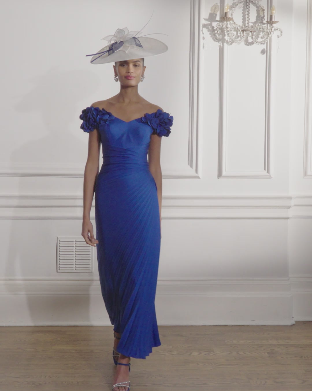 JOHN CHARLES STYLE 66685 COLOUR SAPPHIRE