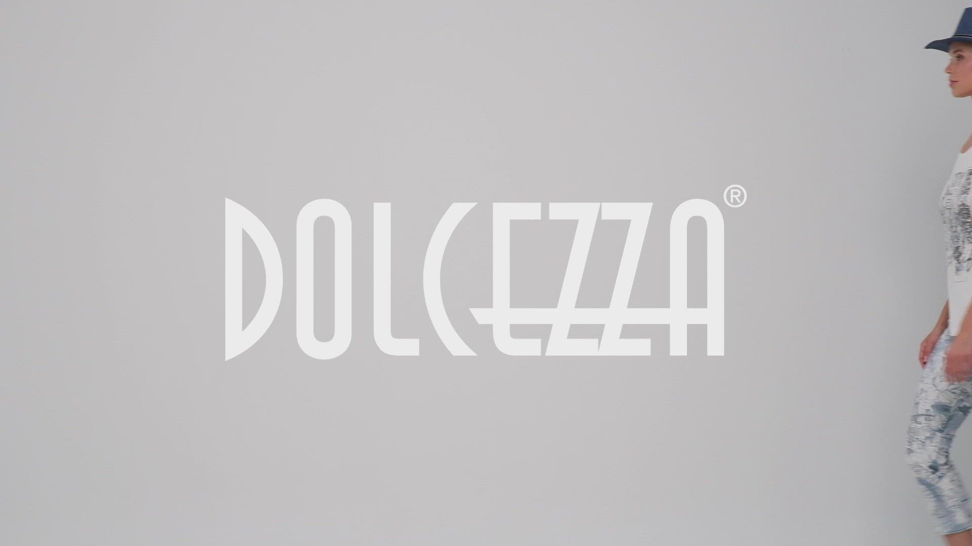 DOLCEZZA PRINTED CROP TROUSER STYLE 22133
