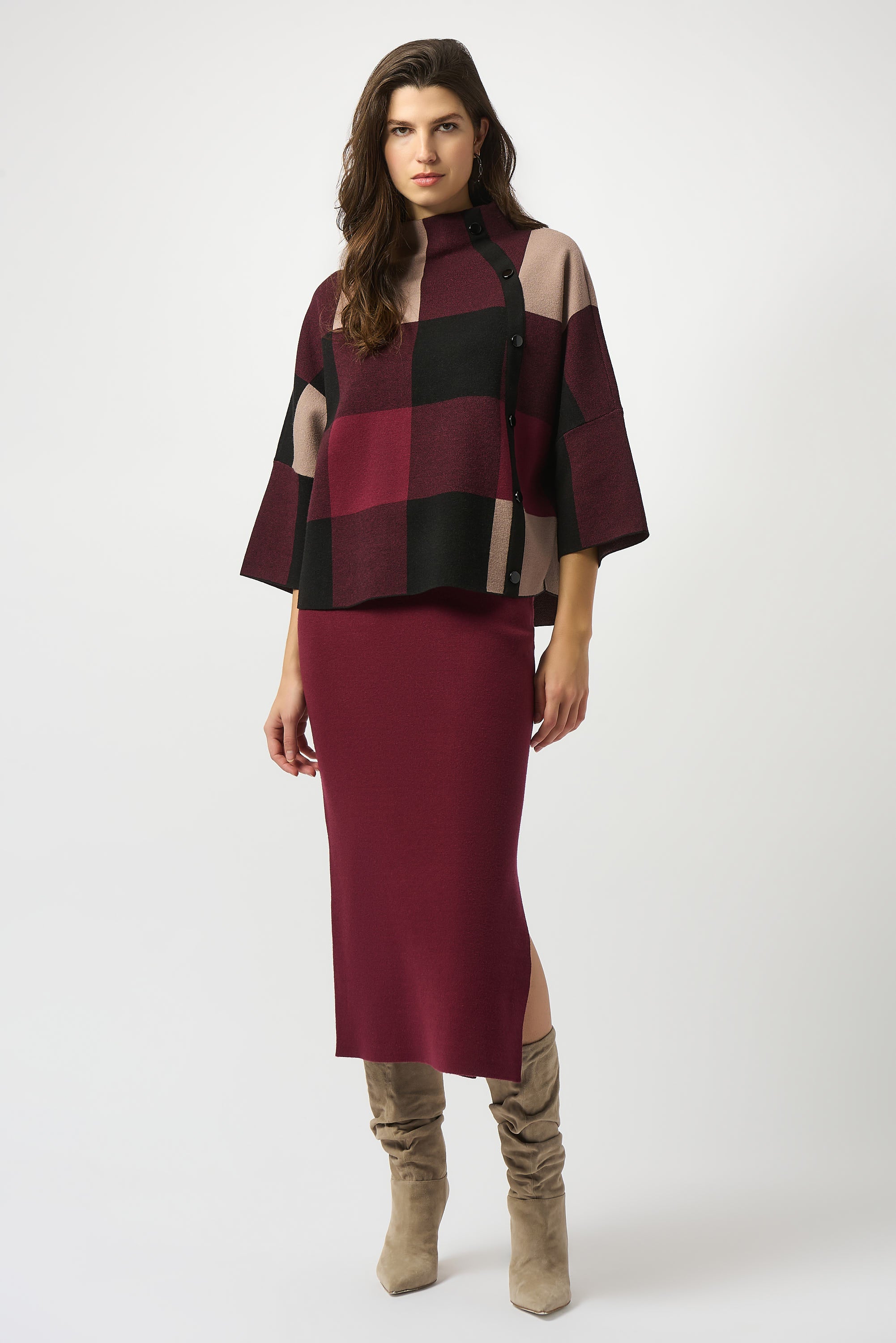 JOSEPH RIBKOFF SWEATER STYLE 243948F25 COLOUR MERLOT/MULTI