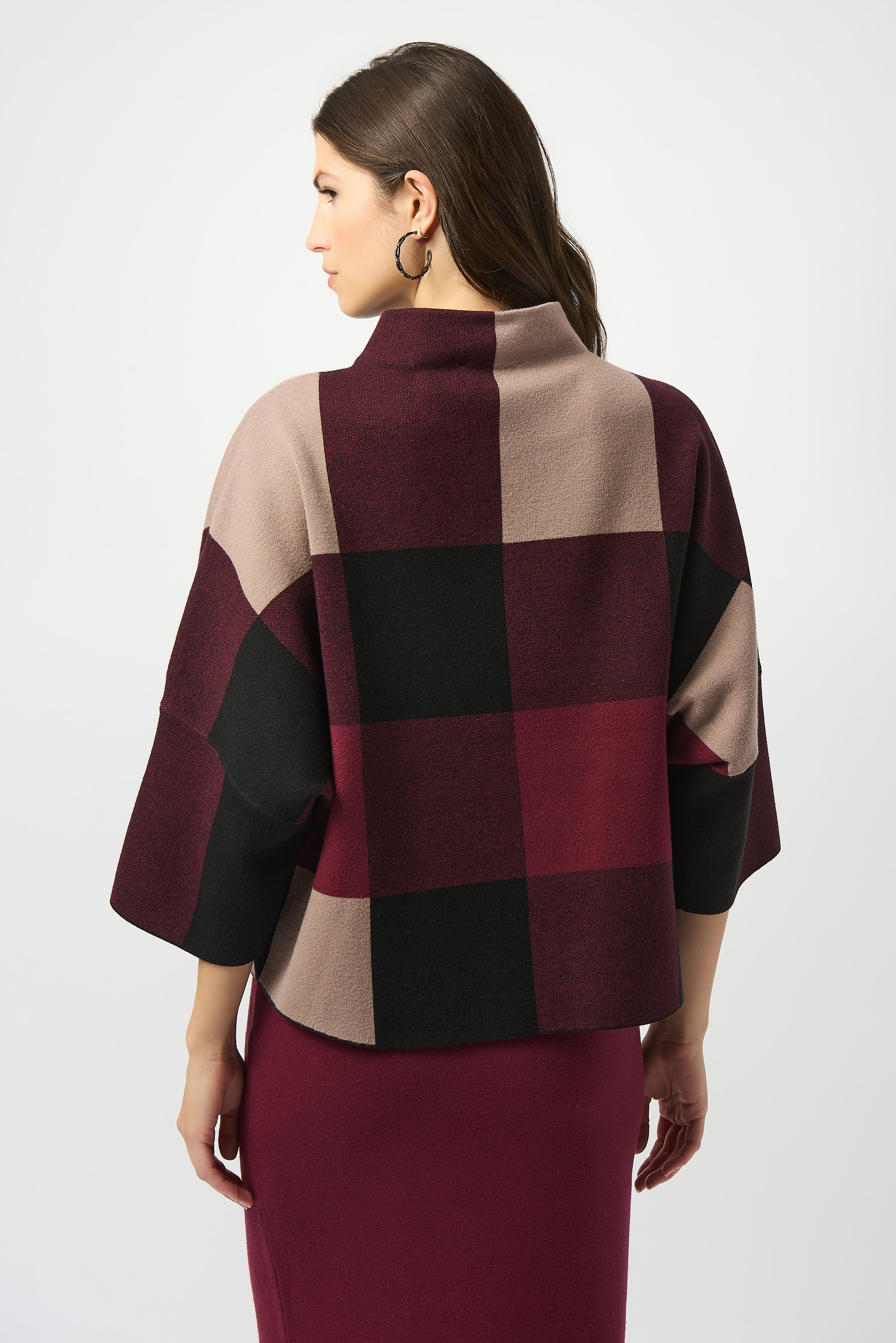 JOSEPH RIBKOFF SWEATER STYLE 243948F25 COLOUR MERLOT/MULTI
