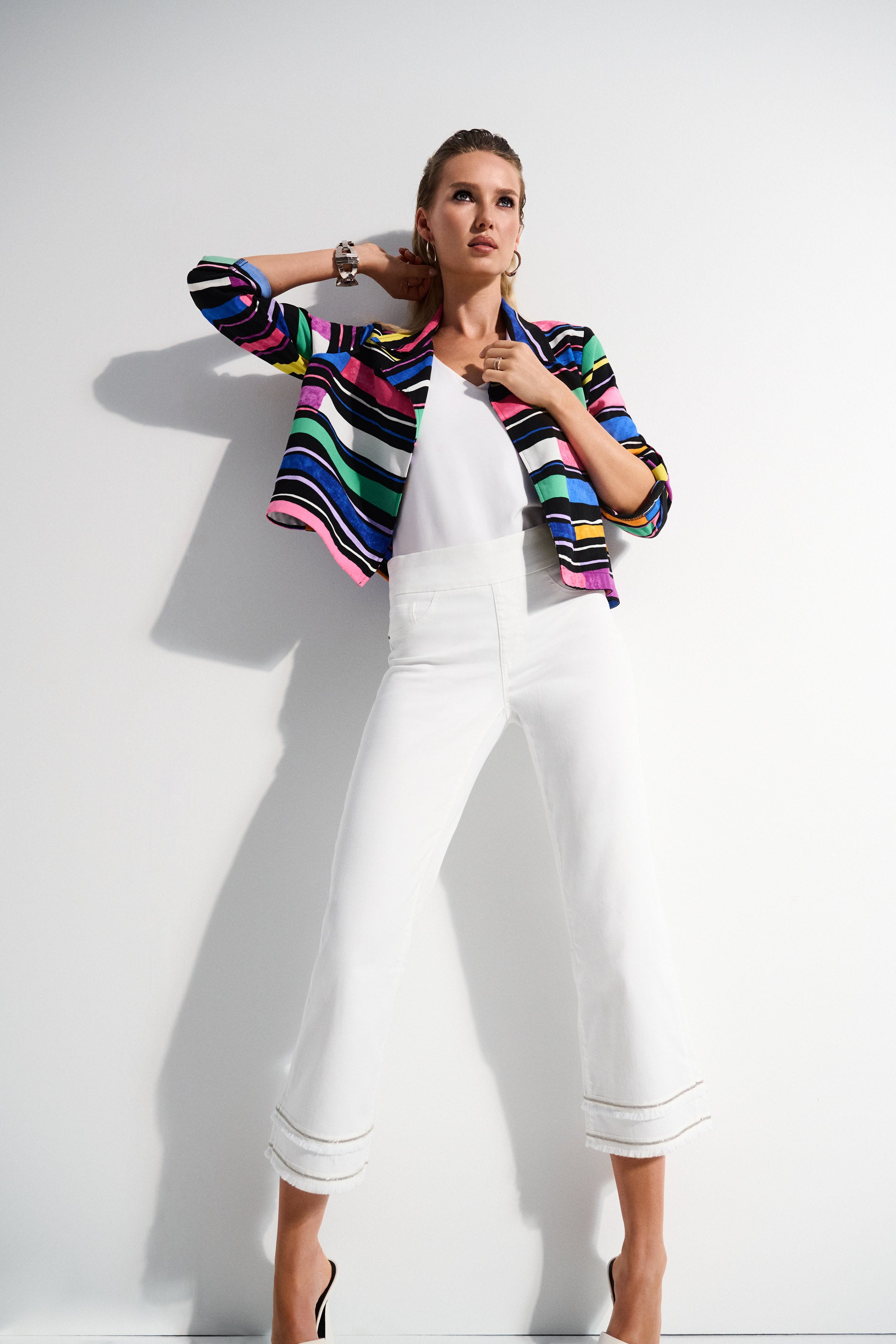 JOSEPH RIBKOFF STRETCH STRAIGHT CROP JEAN STYLE 252913 COLOUR WHITE
