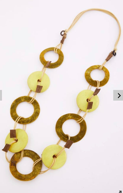 NAYA COLOUR LOOP NECKLACE STYLE NAS26372