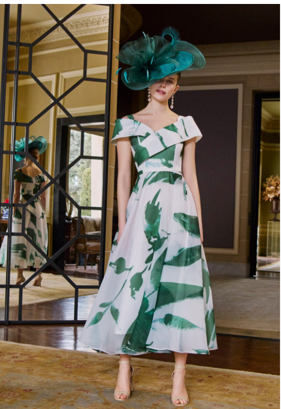 COUTURE CLUB DRESS STYLE 1G2MB COLOUR ELM GREEN