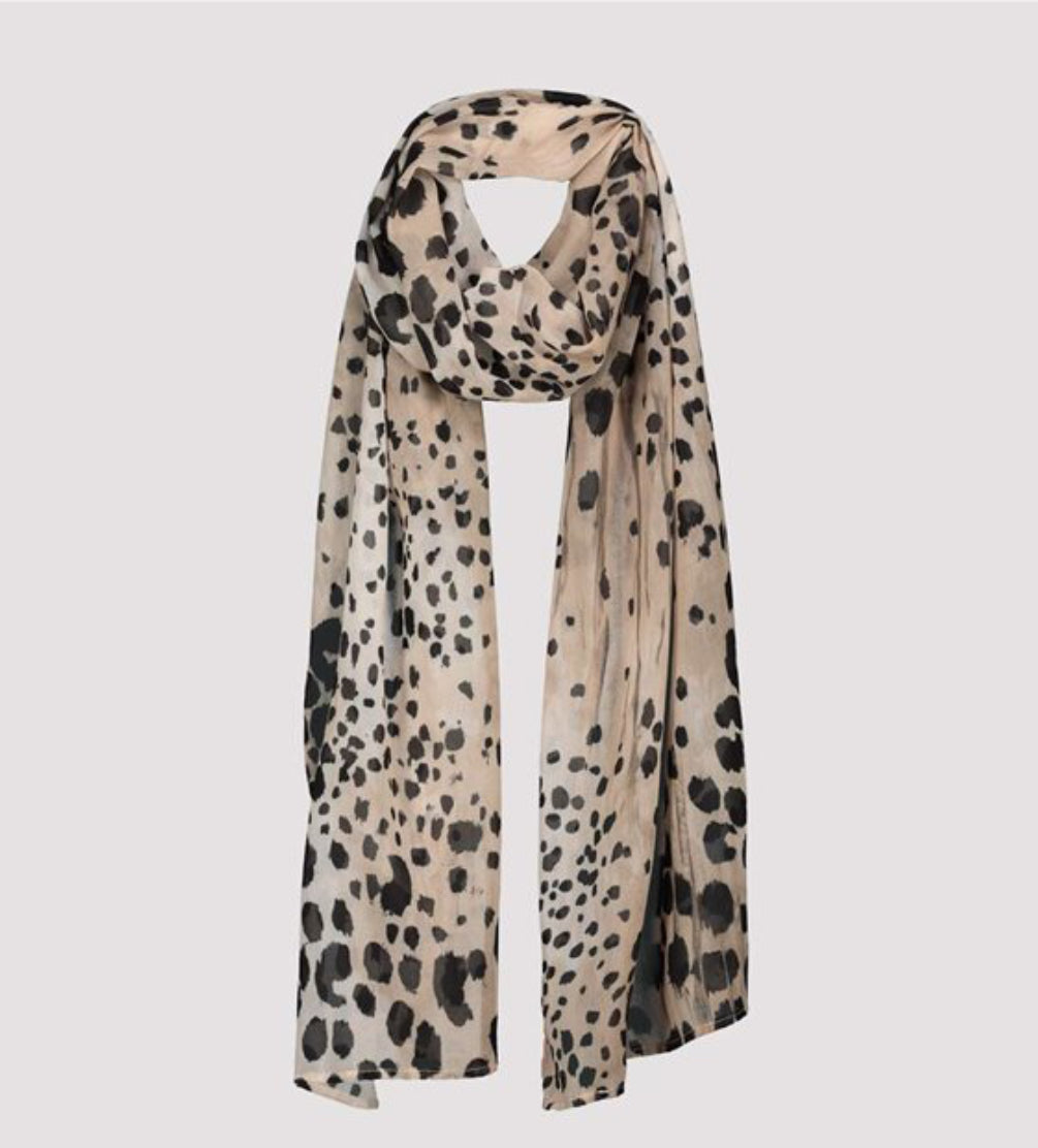 MONARI SCARF LEOPARD PRINT STYLE 808737 COLOUR CASHMERE PATTERN