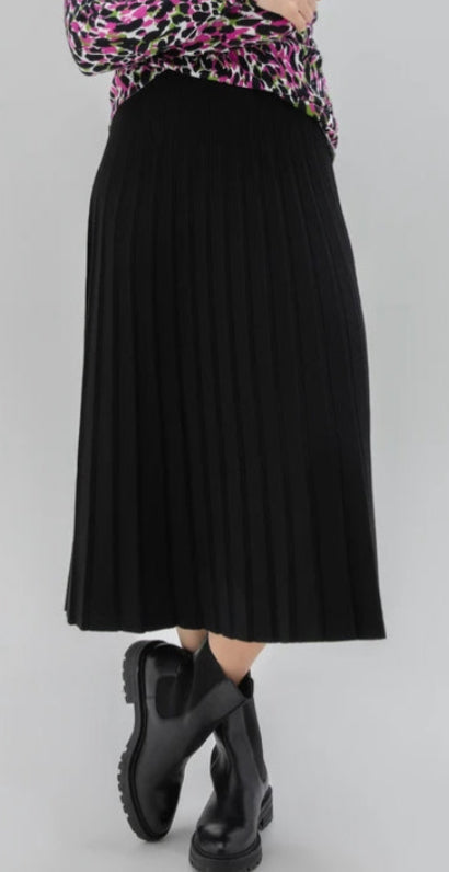 MARBLE PLEATED KNITTED SKIRT STYLE 7123 COLOUR BLACK (101)