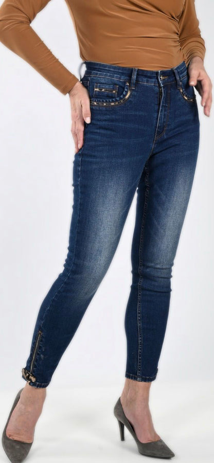 FRANK LYMAN DENIM BLUE JEANS STYLE 233830U