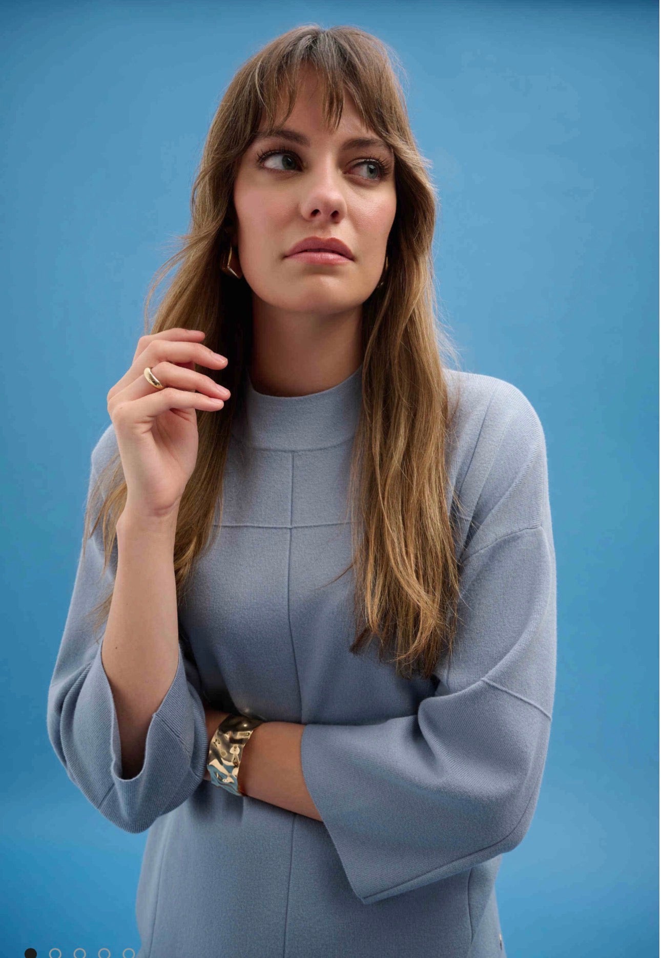 JOSEPH RIBKOFF VISCOSE STRAIGHT SWEATER STYLE 261981 COLOUR CHAMBRAY