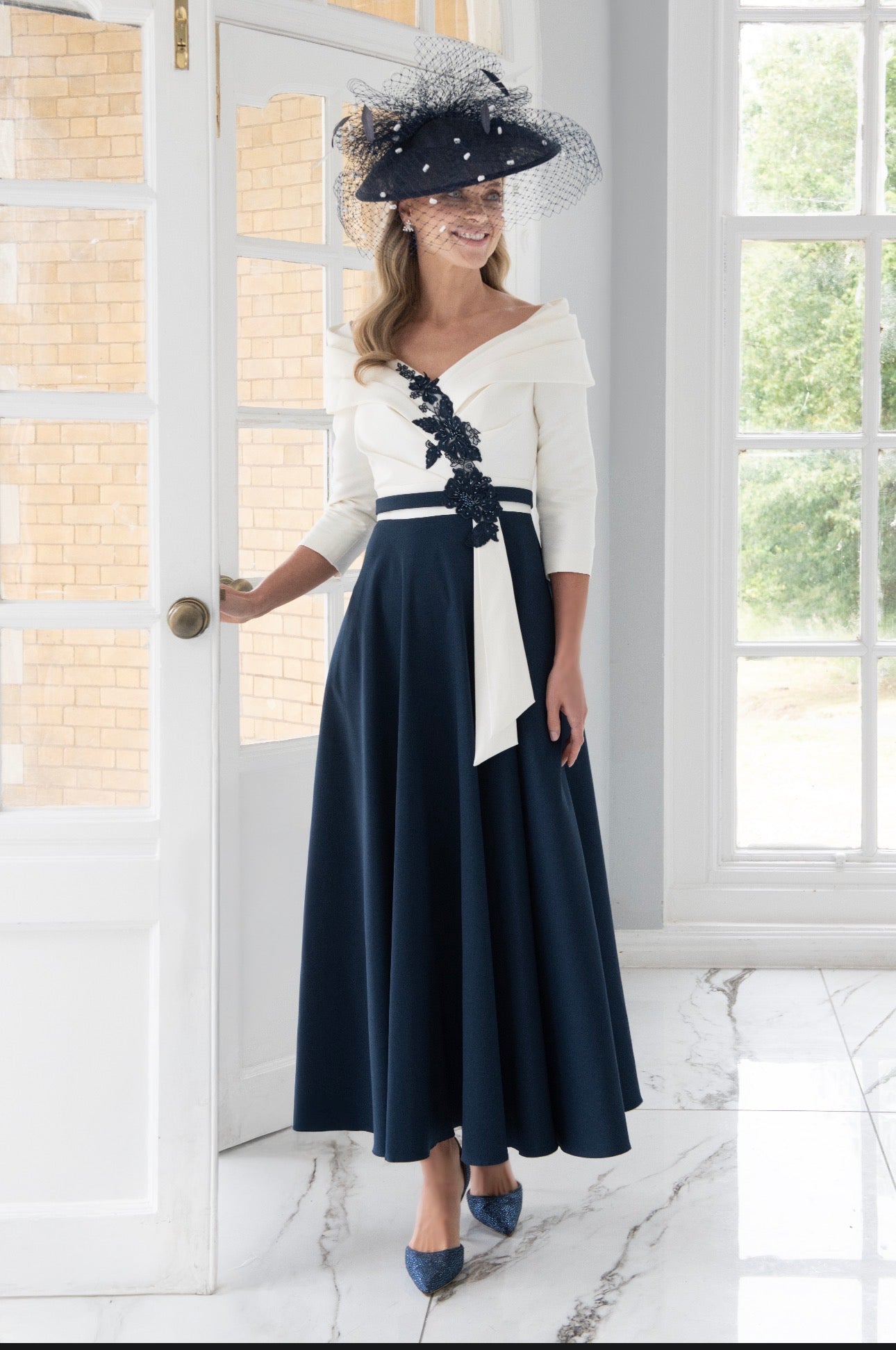 IRRESISTIBLE DRESS STYLE IR8813TJ COLOUR IVORY/NAVY