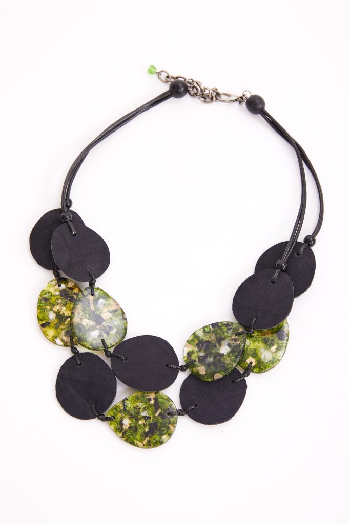 NAYA NECKLACE STYLE NAW24308 COLOUR BLACK/FOREST