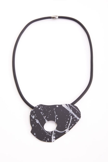 NAYA NECKLACE STYLE NAW24315 COLOUR BLACK/WHITE