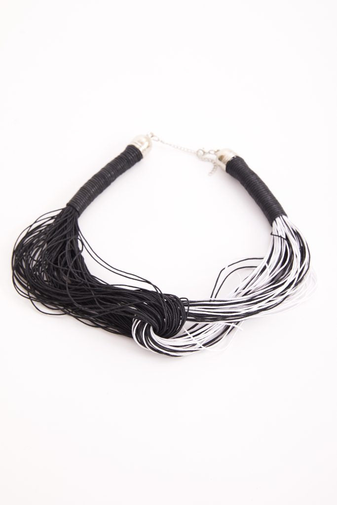 NAYA NECKLACE STYLE NAW24317 COLOUR BLACK/WHITE