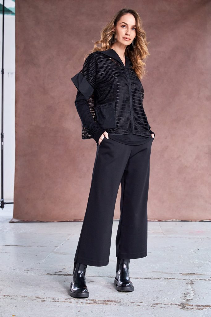 NAYA CROP TROUSERS STYLE NAW25257 COLOUR BLACK